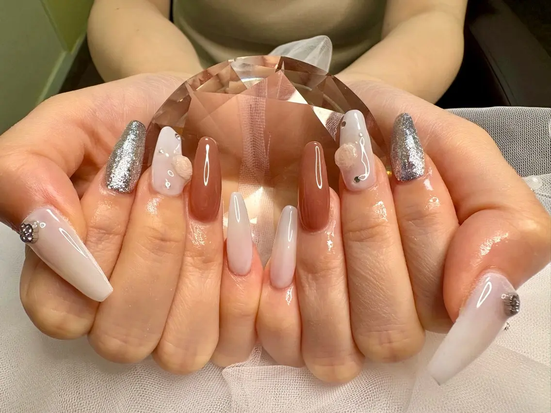 ネイル 長さ出し ハンドネイル 新宿マグネット Mii Nailのネイルデザイン