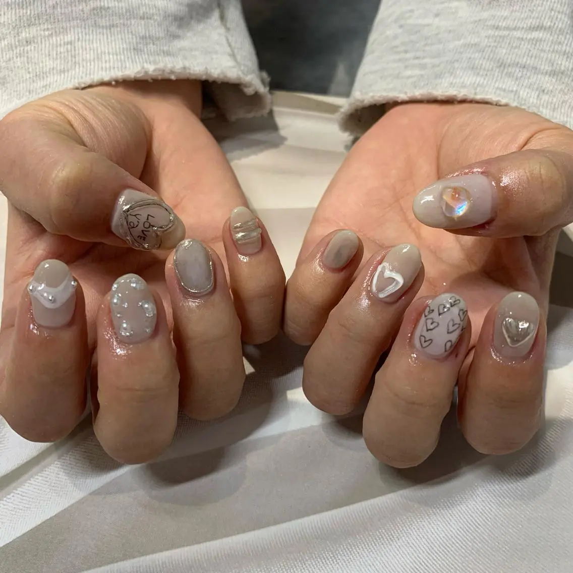 ネイル ハート マキノ ユイのネイルデザイン