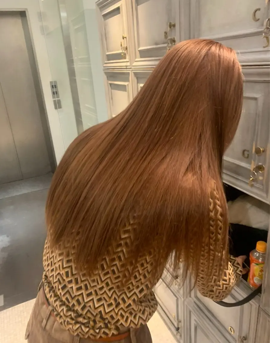 セミロング カラー カット ヘアカラー トリートメント 💟Opus/ Mizuki🐕💟のヘアスタイル
