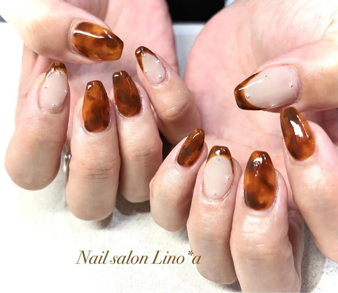 ネイル べっ甲ネイル クリアネイル フレンチネイル シルバー ハンドネイル Nail salon Lino*aのネイルデザイン