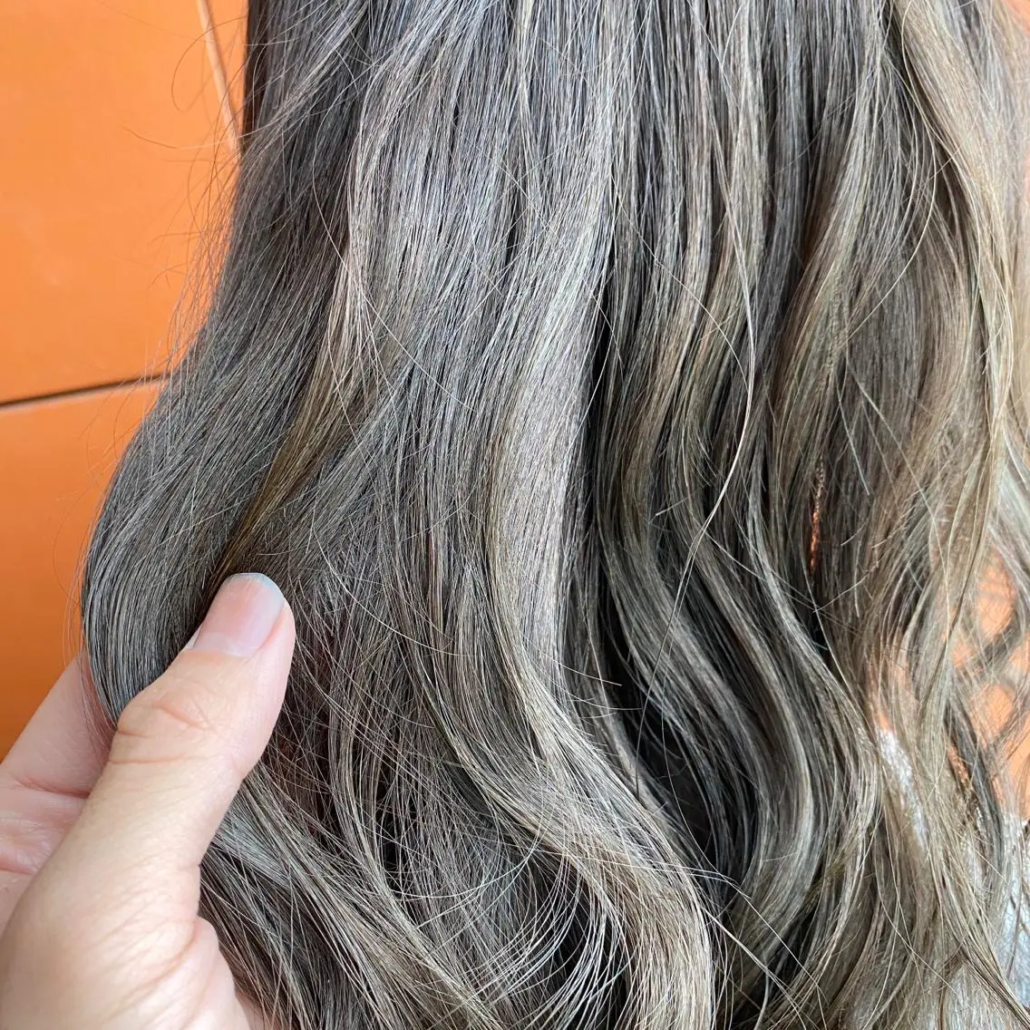 ロング カラー ヘアカラー トリートメント 井手 孔介のヘアスタイル