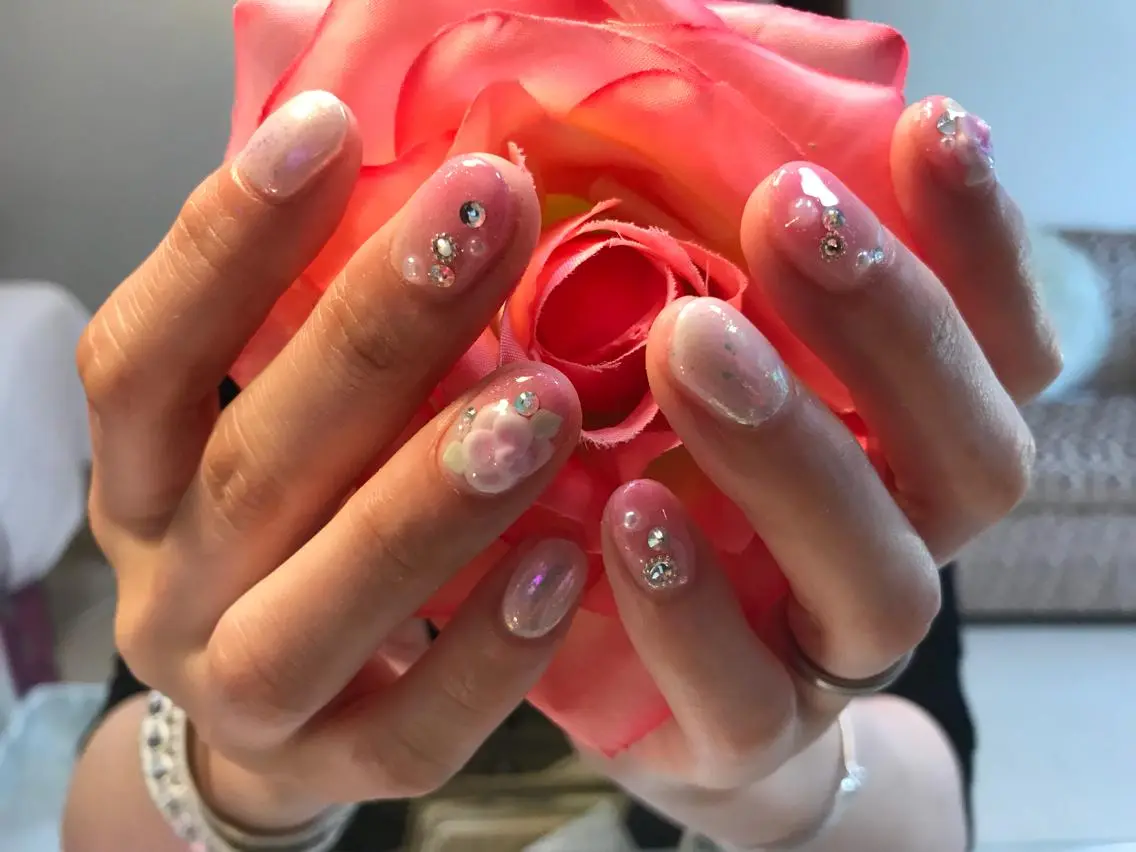 ネイル ♡ビジュール♡ NAIL &まつ毛のマツエク・マツパデザイン