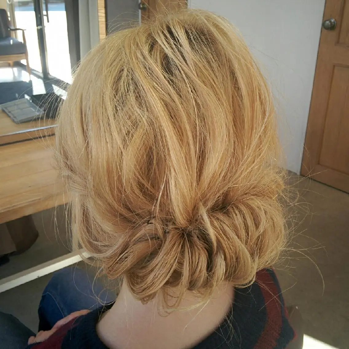 セミロング ヘアアレンジ カラー 青木 みなのヘアスタイル