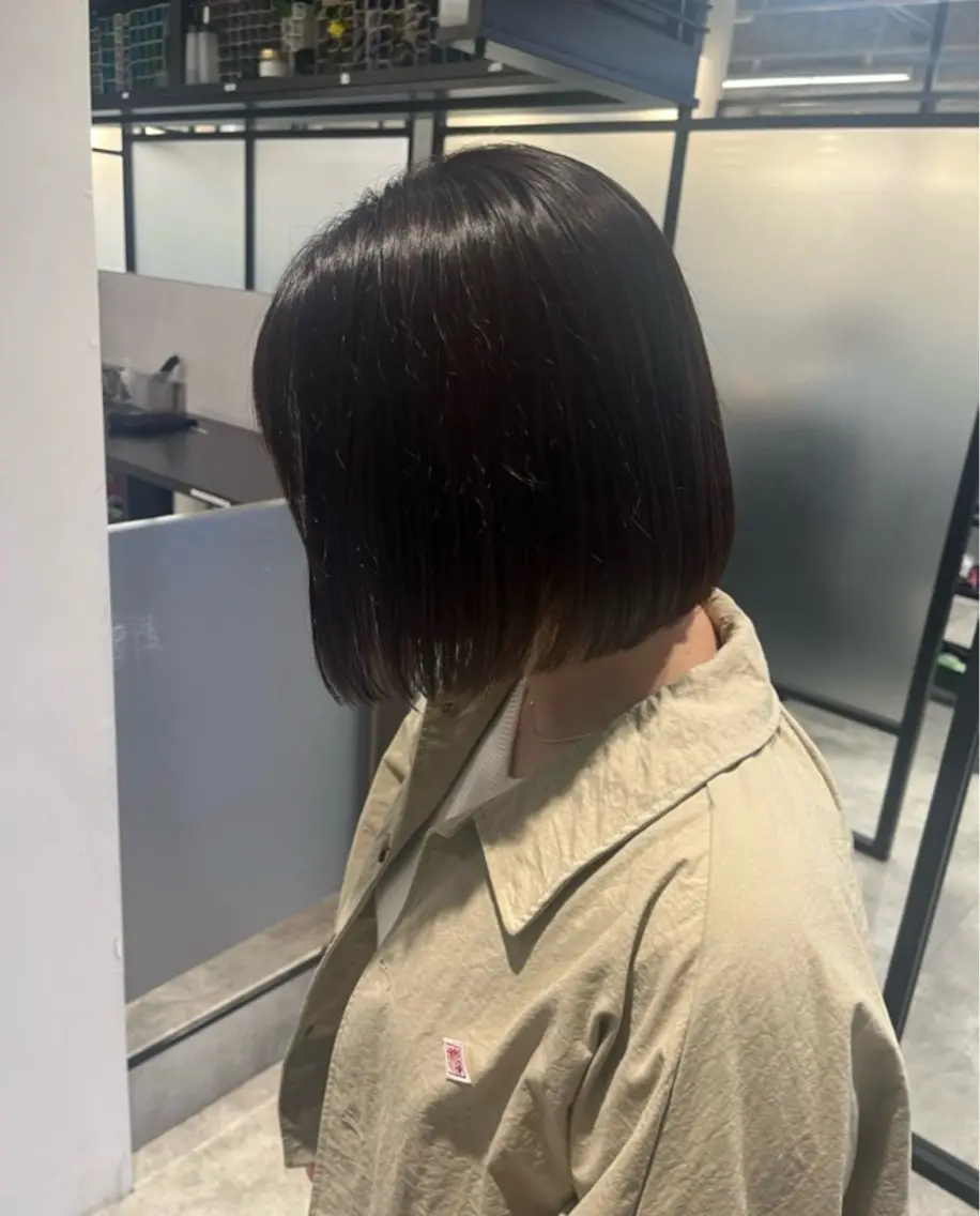 パーマ 切りっぱなしボブ ボブ ストレートパーマ カット 縮毛矯正 池袋 SALOWIN natsukiのヘアスタイル