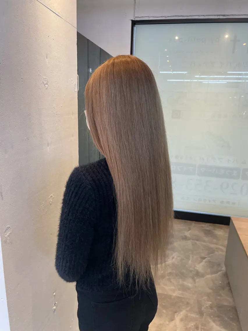 ロング ヘアカラー 🧋ミルクティーカラ ー🧋特化小林拓登のヘアスタイル