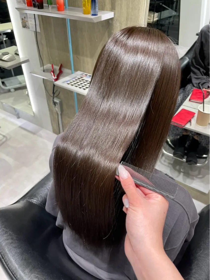 ロング カラー 髪質改善 Lino nanaのヘアスタイル