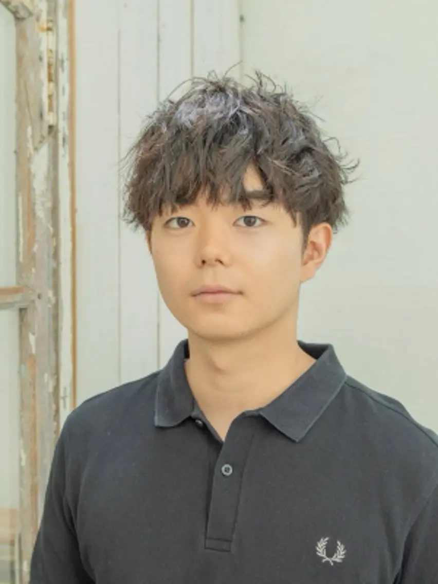 カット✂️+パーマ🧑🦱(特殊パーマ)【メンズ限定】〈ケアパーマ液はプラス料金となります。〉の写真