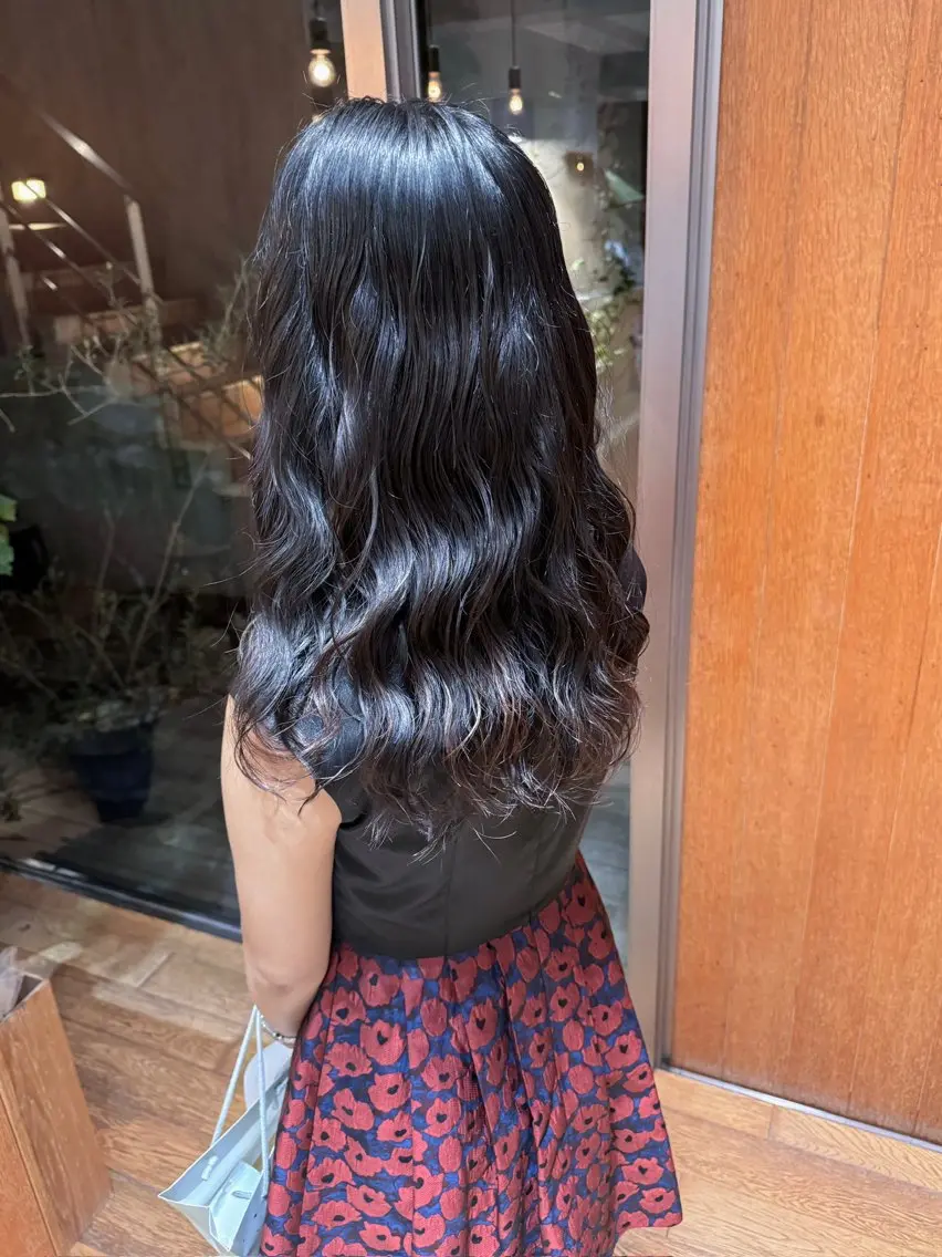 ロング パーマ カット パーマ 大橋 芽衣のヘアスタイル