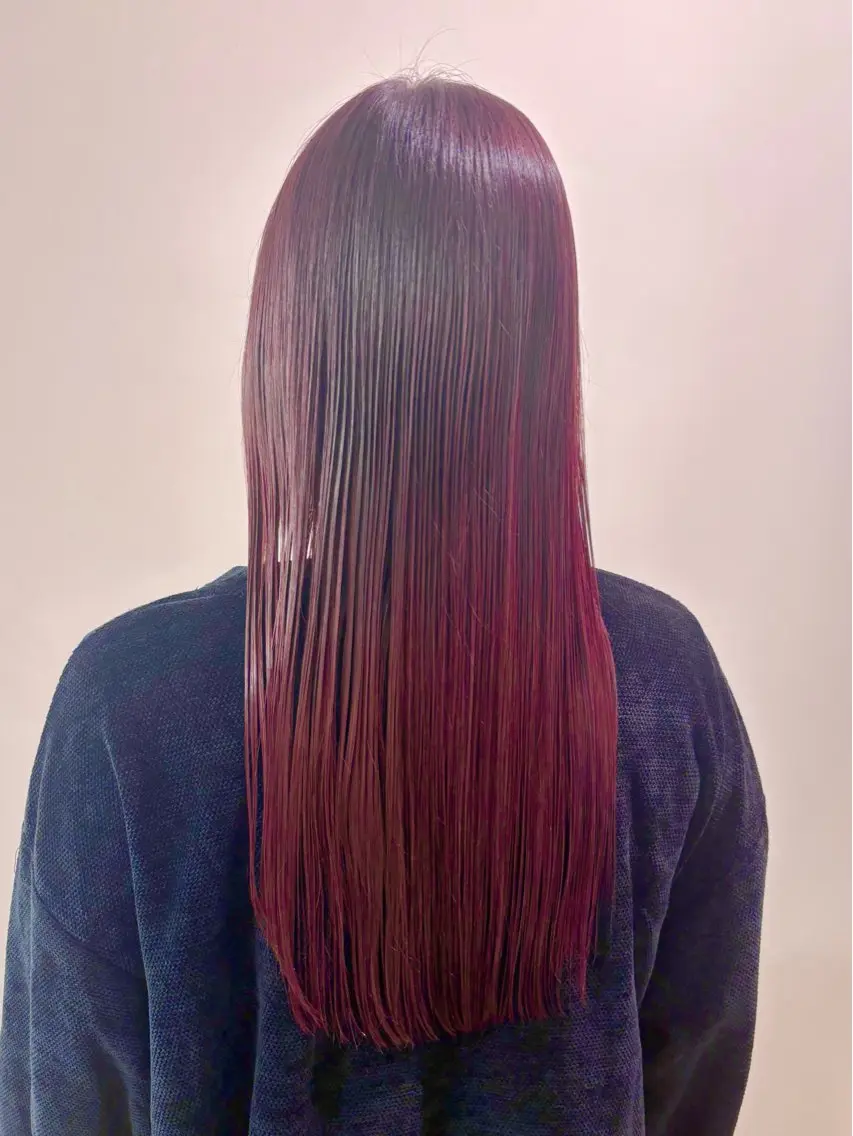 ロング カラー 古川 琴美のヘアスタイル
