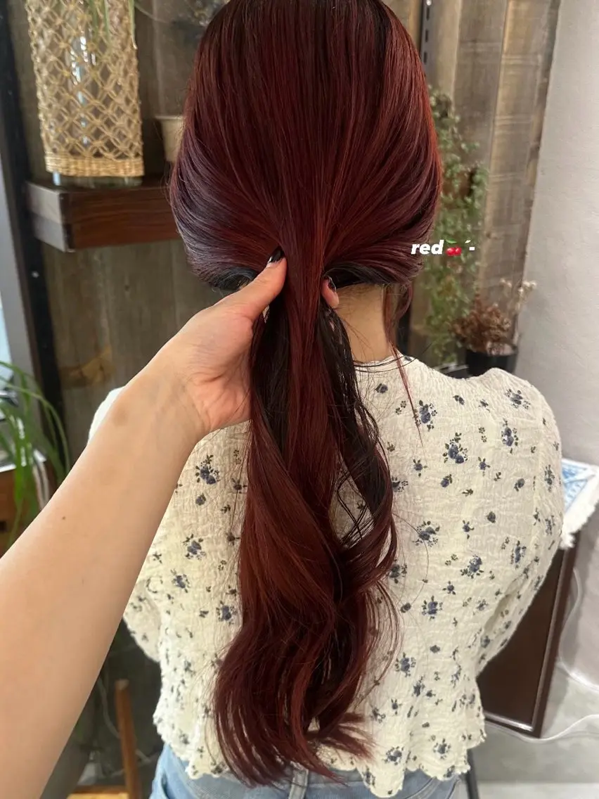 ロング カラー ヘアカラー トリートメント 暖色カラー/レイヤー 🌙 オノユリカのヘアスタイル