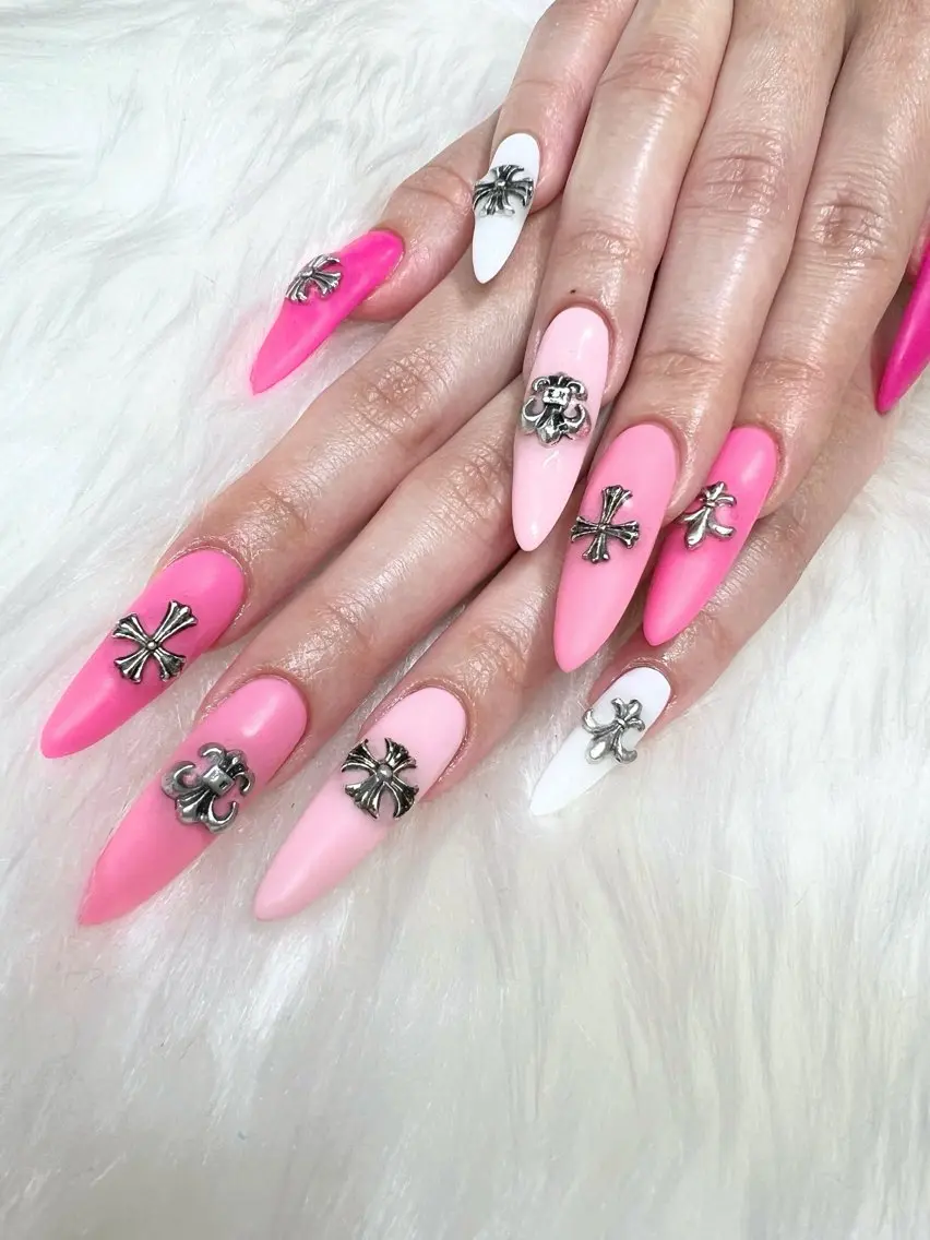 ネイル ジェルネイル ロングネイル スカルプネイル ハンドネイル glow_ nailのネイルデザイン