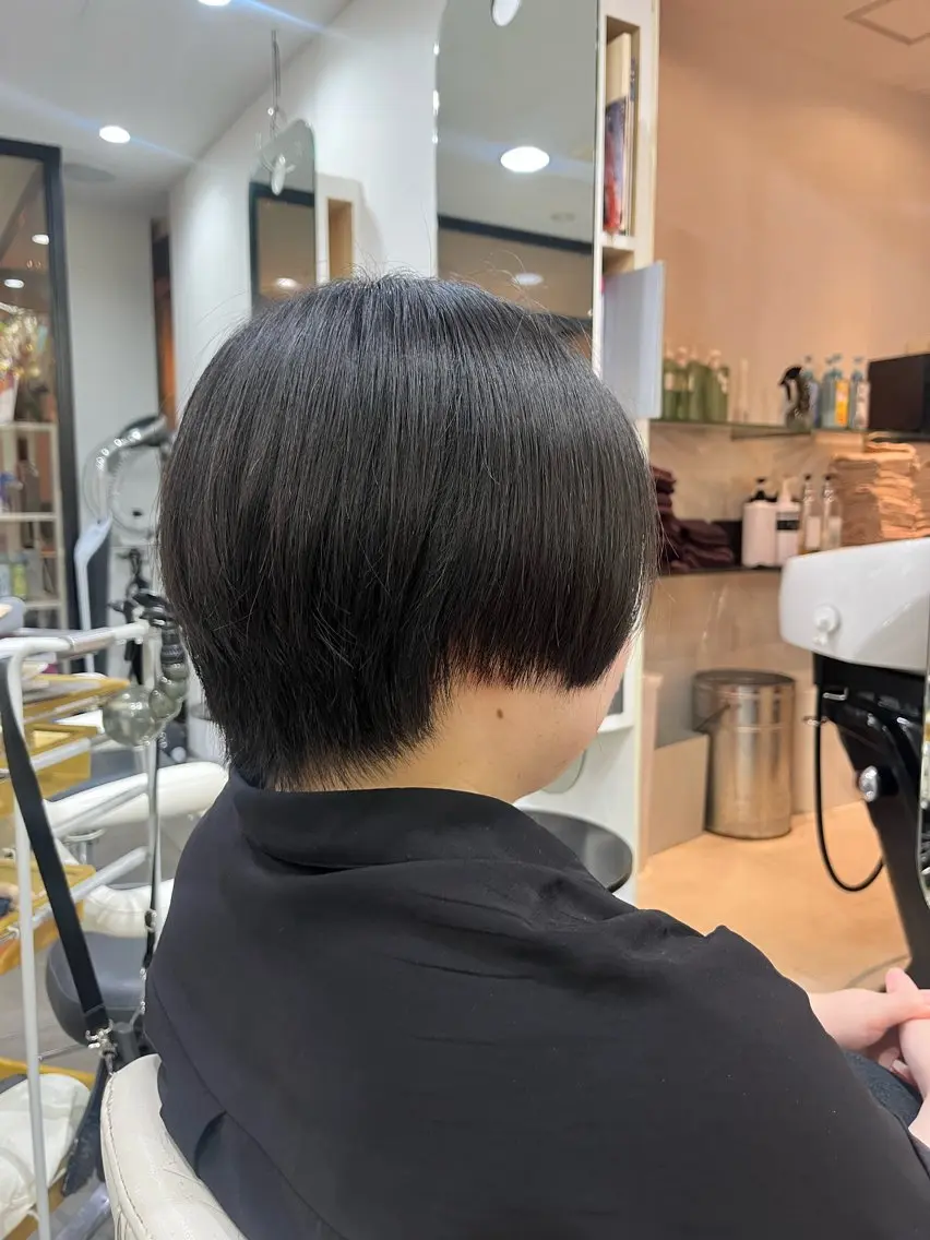 ショート カラー 透明感カラーショート ボブツムギ♡のヘアスタイル