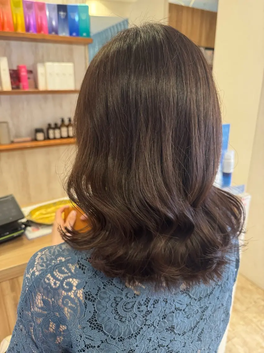ミディアム カット ヘアカラー トリートメント 古澤 あかねのヘアスタイル