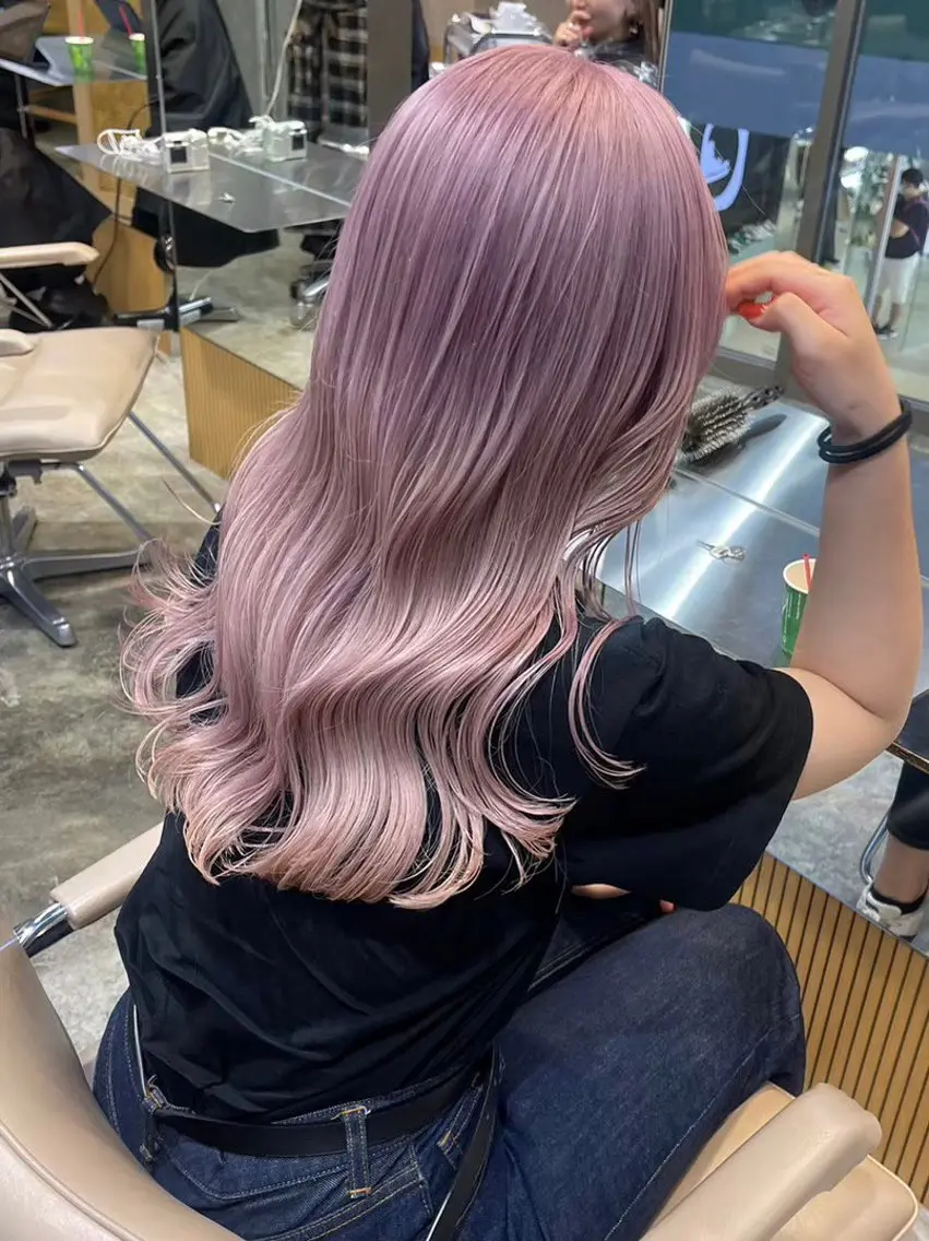 セミロング カラー ヘアカラー ブリーチなしダブル ブリーチカラー優海のヘアスタイル