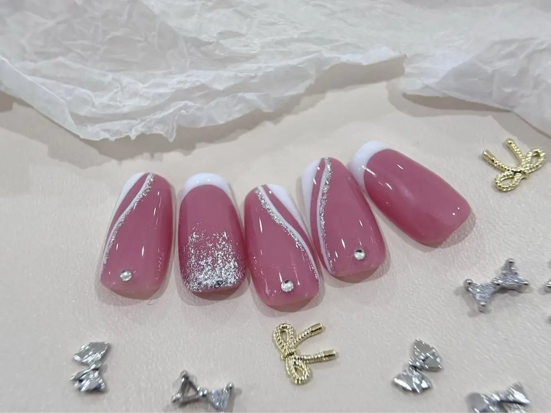 ネイル M+  Beauty Salonのネイルデザイン