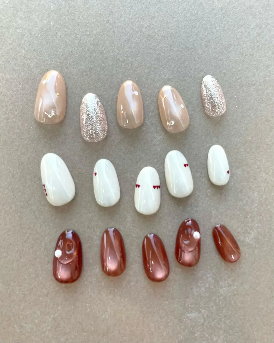 ネイル ハート マグネットネイル ストーンネイル バレンタイン nailsalon amity🌿池田のネイルデザイン