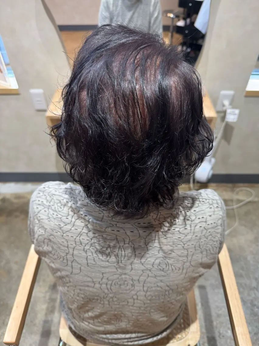 カラー 透明感カラー ディープラベンダー ラベンダーカラー ラベンダーグレー Gigi Sakuraのヘアスタイル