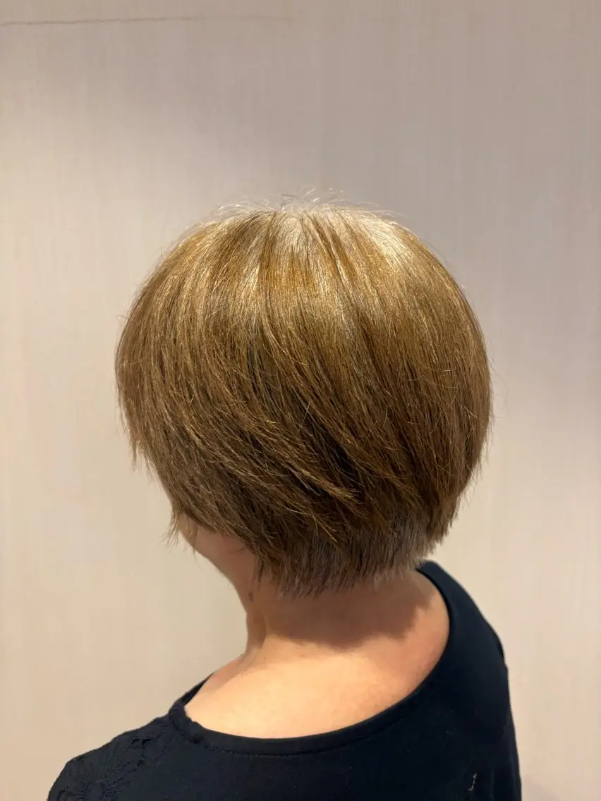 ショート 上川畑 つかさのヘアスタイル