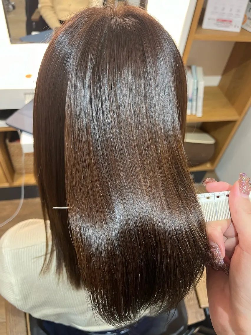 ミディアム トリートメント 日置 はる菜のヘアスタイル