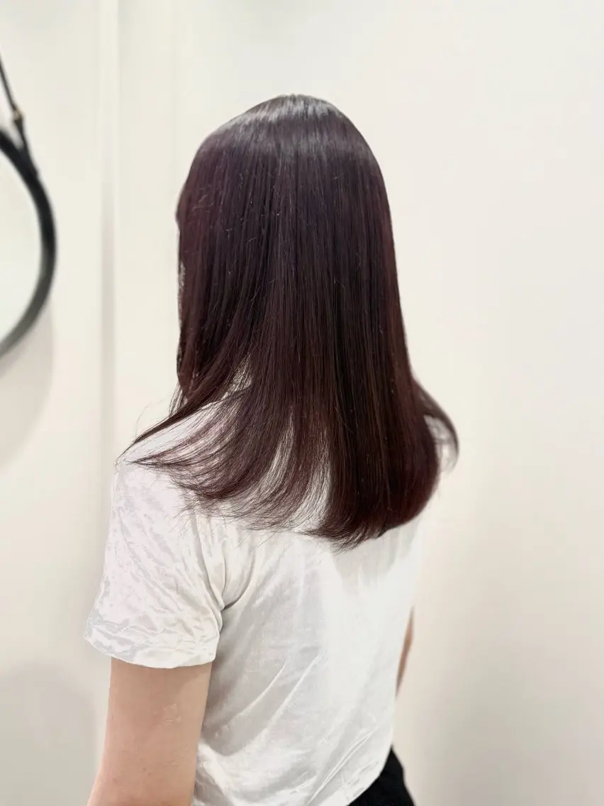 セミロング ラベンダーブラウン ヘアカラー HERMITAGE YUDUKIのヘアスタイル