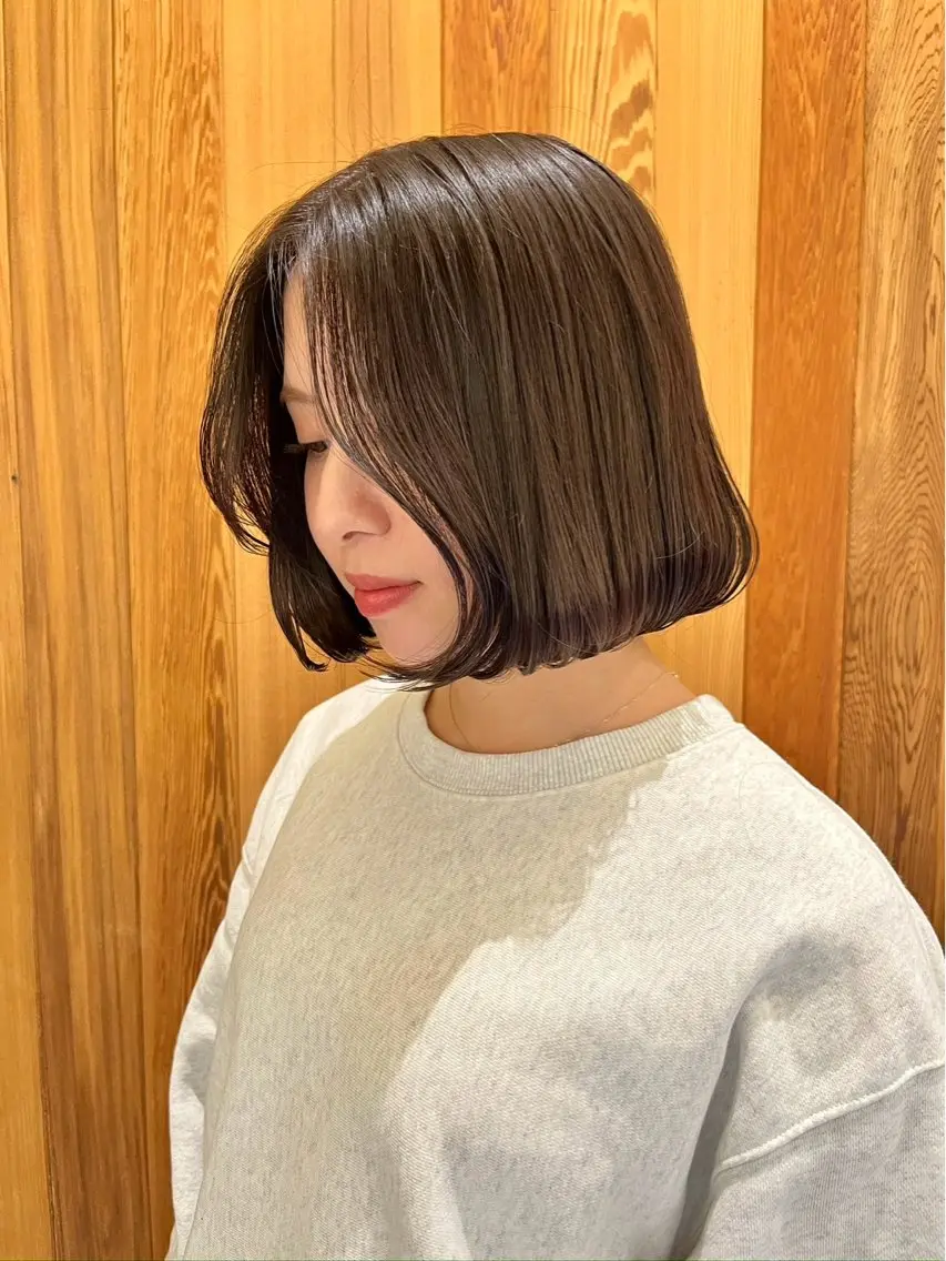 カラー 岩﨑 心那のヘアスタイル