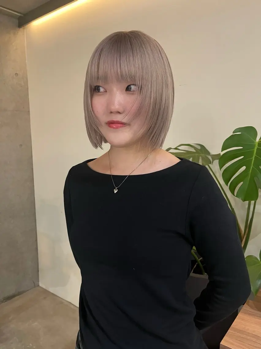 ショート ボブ 顔まわりレイヤー レイヤーカット タッセルカット ウルフカット レイヤーカット\ウル フ　chinatsuのヘアスタイル