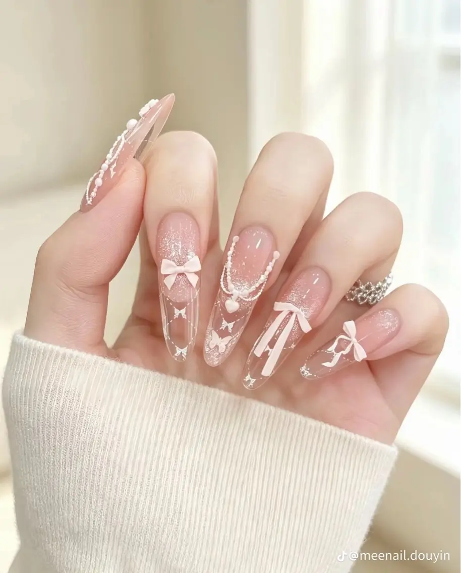 ネイル 韓国ネイル マグネットネイル 持ち込み ハンドネイル Dyo Nail_Royalのネイルデザイン
