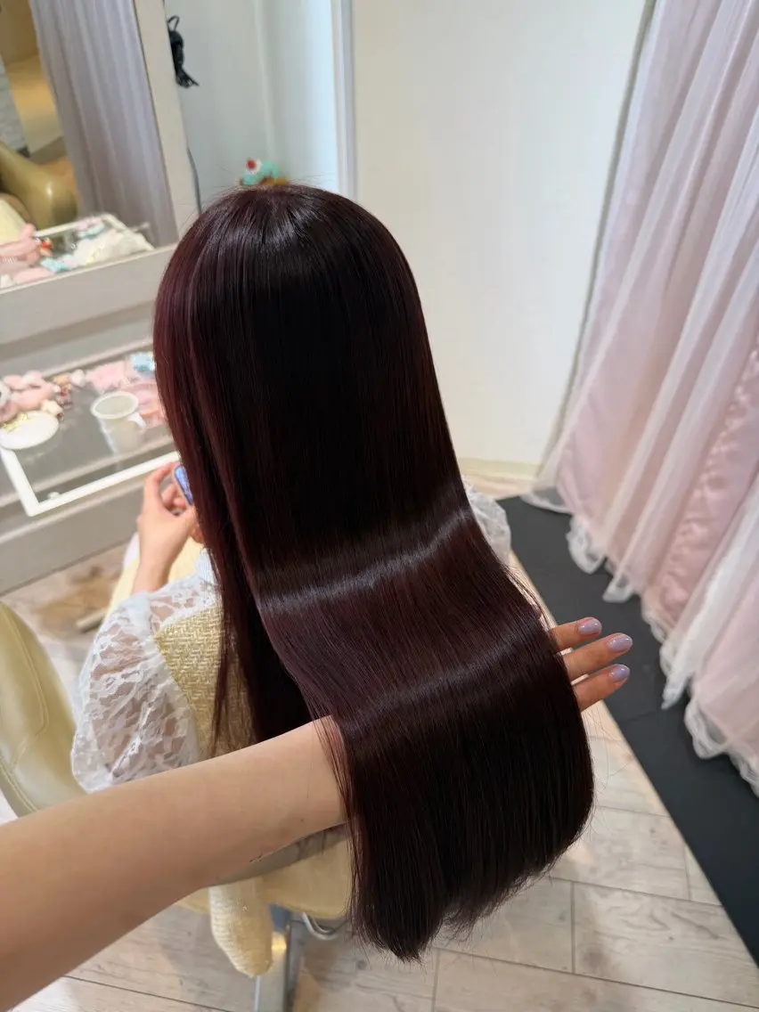 ロング カラー ブリーチ ブリーチなしカラー ピンクカラー カット ヘアカラー トリートメント ハイトーン/アレンジ かなで⊹ ࣪ ˖⟡のヘアスタイル