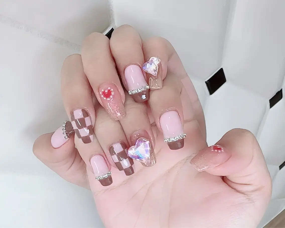 ネイル R salonのネイルデザイン