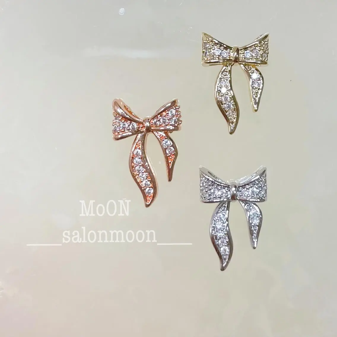 ネイル ゴールド ピンク ハンドネイル ハンドケア MoON...❤︎ MeGuのネイルデザイン