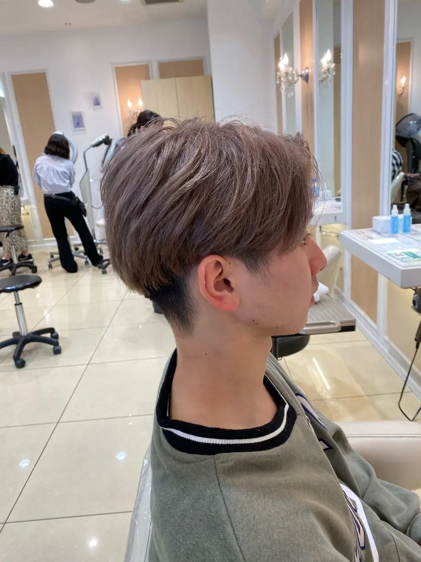 ショート カラー メンズ カット ヘアカラー メンズ特化型美容師 栗山勇人のヘアスタイル