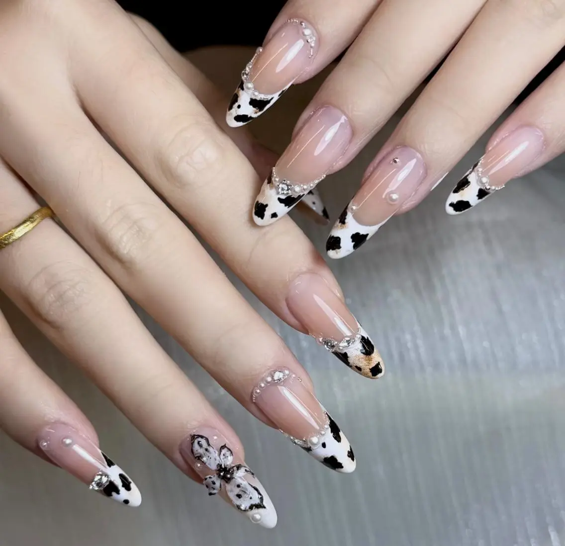 ネイル ハンドネイル エリ🫧 nail池袋東口のネイルデザイン