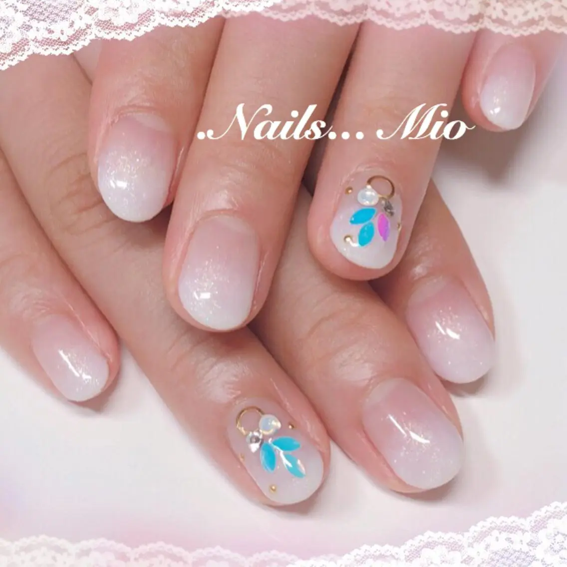 ネイル アートネイル グラデーション .Nails Mio 赤羽西ネイルサロンのネイルデザイン