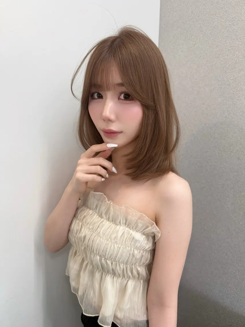 ミディアム カラー ベージュカラー 透明感カラー ヘーゼル 韓国風ヘア レイヤーカット ヘアカラー トリートメント レイヤーカット /顔周り/和奏︎♪のヘアスタイル