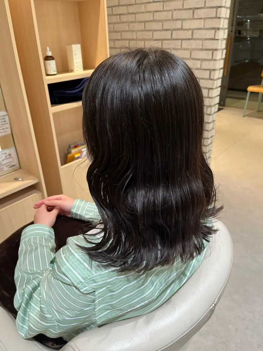 セミロング 宮本 季奈のヘアスタイル