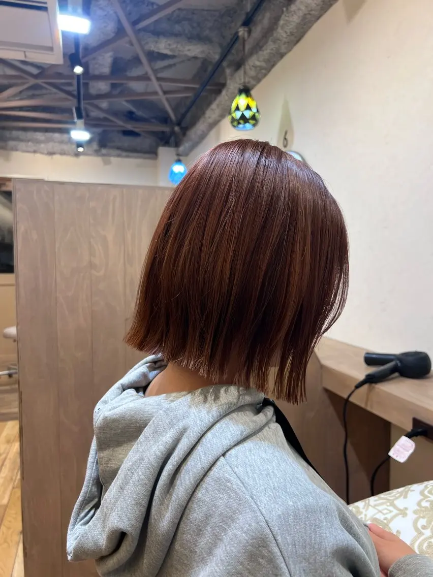 ショート カラー 切りっぱなしボブ ボブ 神戸ボブ✂️ ioe三宮/田 伸佳のヘアスタイル