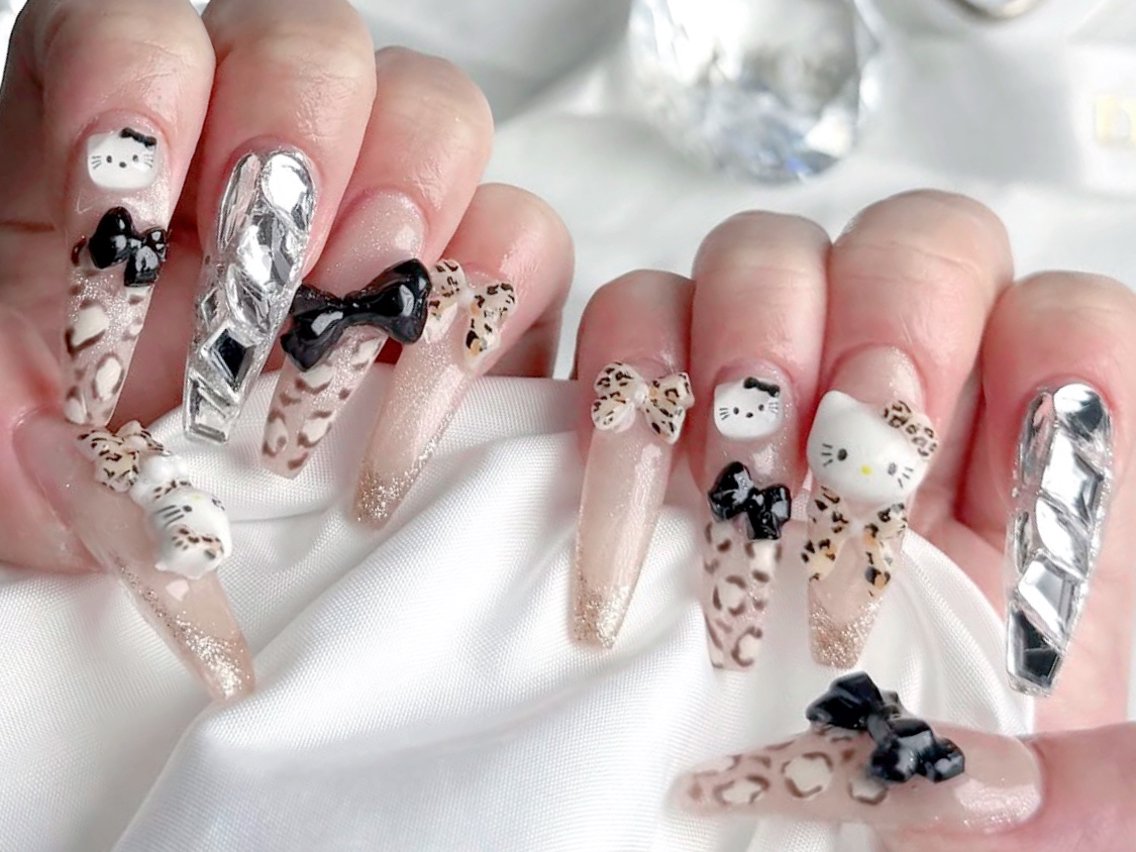 ネイル ハンドネイル ハンドケア REI NAILS SALONのネイルデザイン