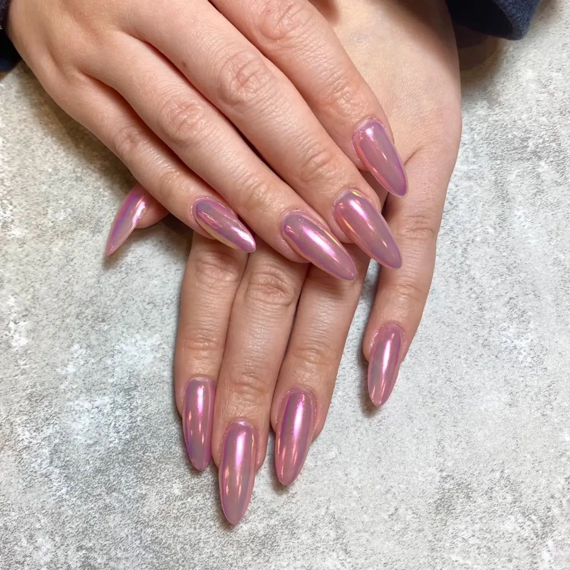 ネイル オーロラネイル ミラーネイル ワンカラーネイル Narumi nailのネイルデザイン