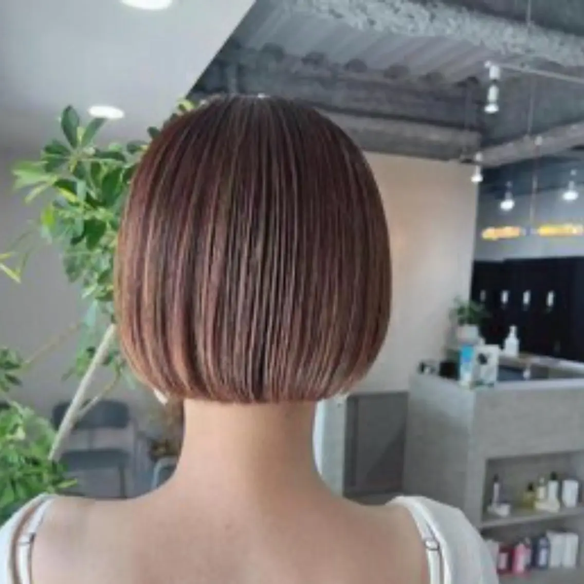 カラー 大田 陽菜のヘアスタイル