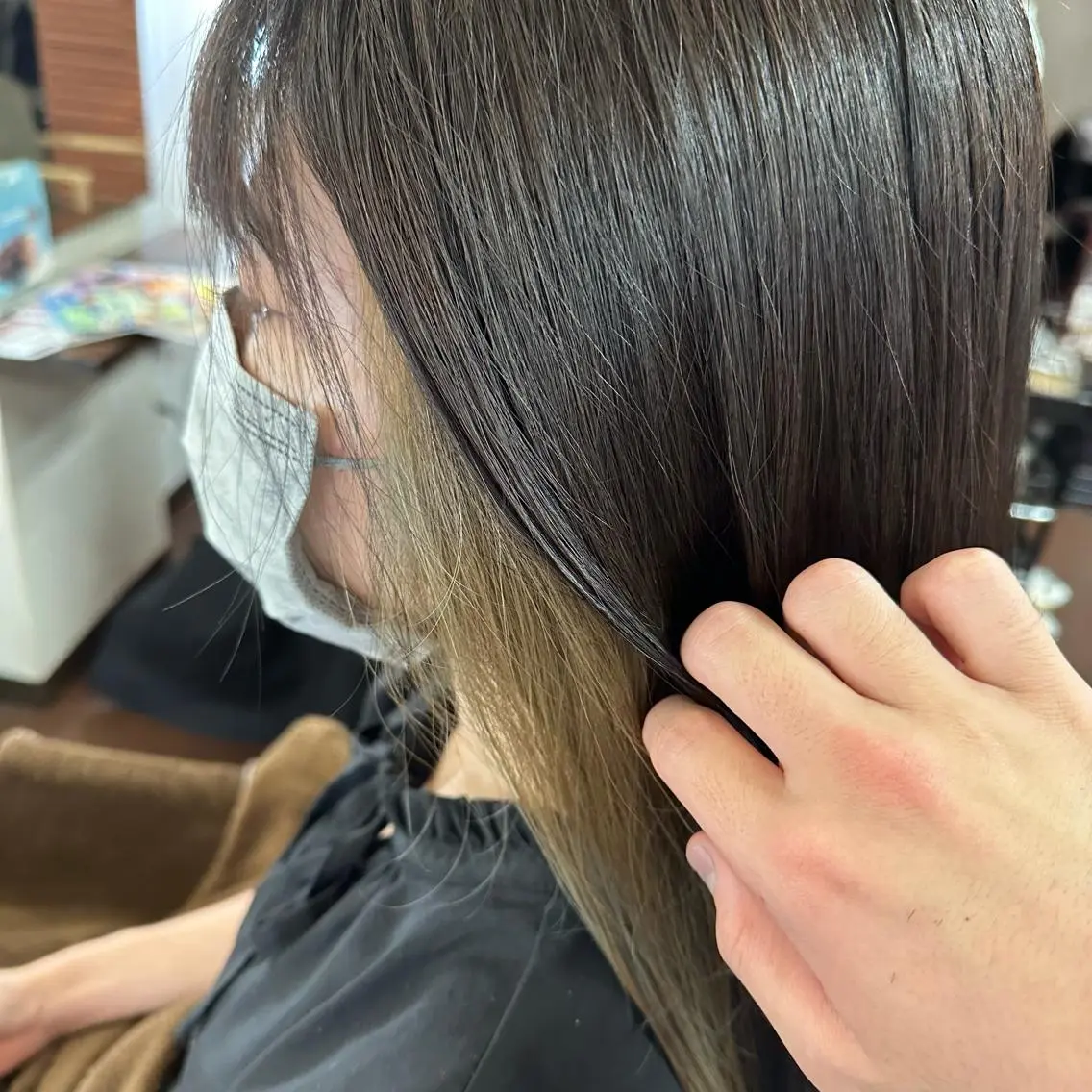 ロング カラー ブリーチ グレージュ オリーブグレージュ オリーブグレー カット ヘアカラー 💜推しインナー カラー/菊池柊真💜のヘアスタイル