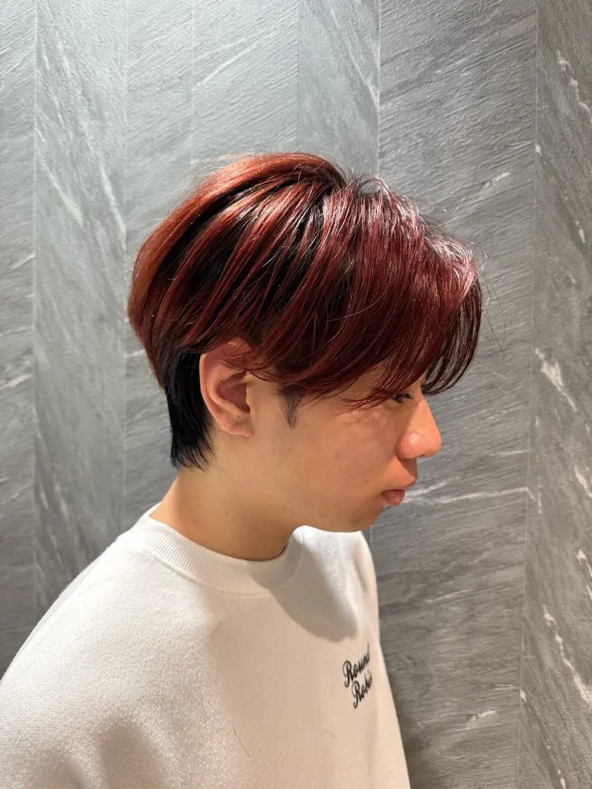 ショート カラー メンズ センターパート 駒田 拳児のヘアスタイル