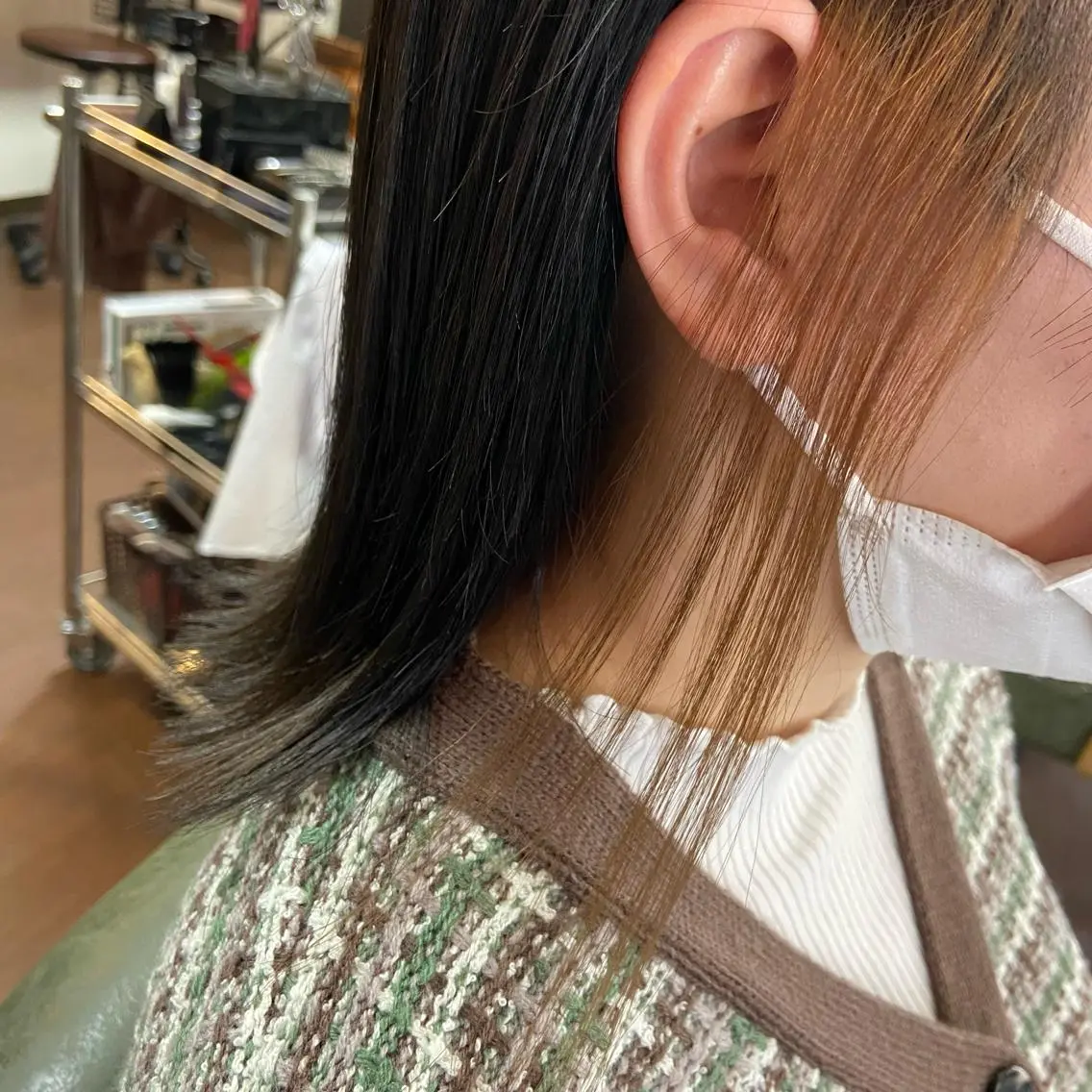 ミディアム カラー ベージュカラー ブリーチ イヤリングカラー 💜推しインナー カラー/菊池柊真💜のヘアスタイル