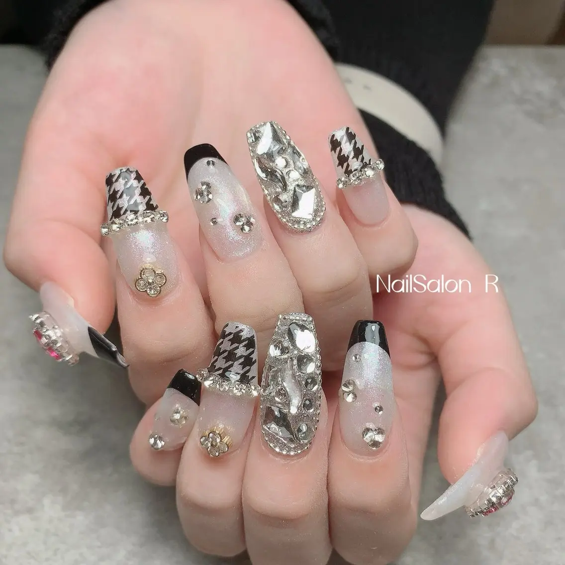 ネイル チークネイル 長さ出し フットネイル ジェルネイル 韓国ネイル ハンドネイル NailSalonR 宮里のネイルデザイン