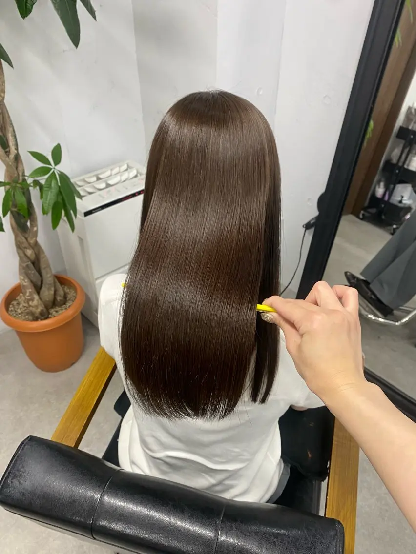 セミロング 縮毛矯正 トリートメント 太田 すず香のヘアスタイル