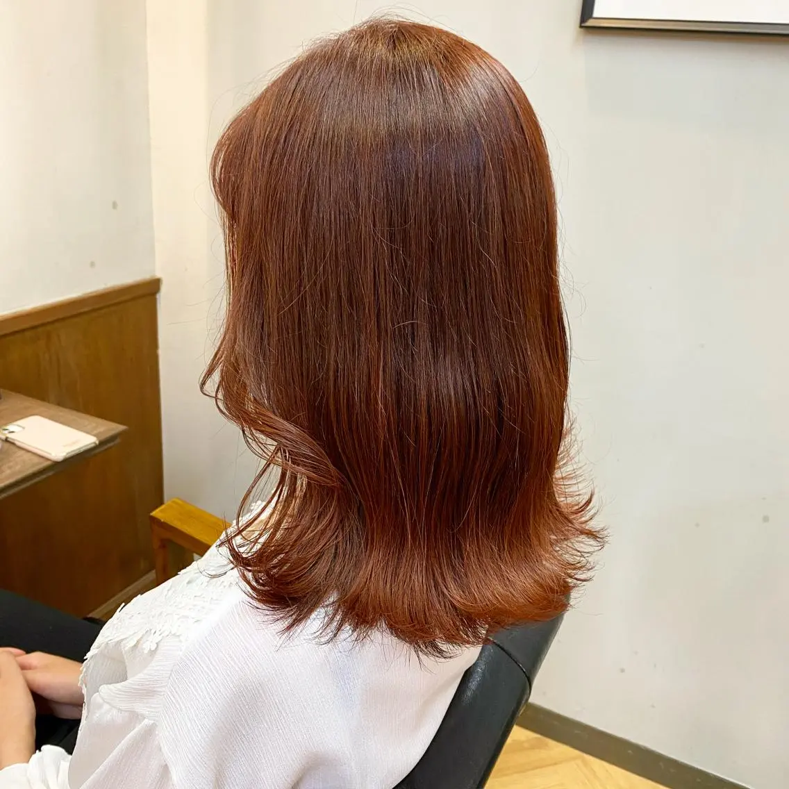 ミディアム 前川 朋香のヘアスタイル