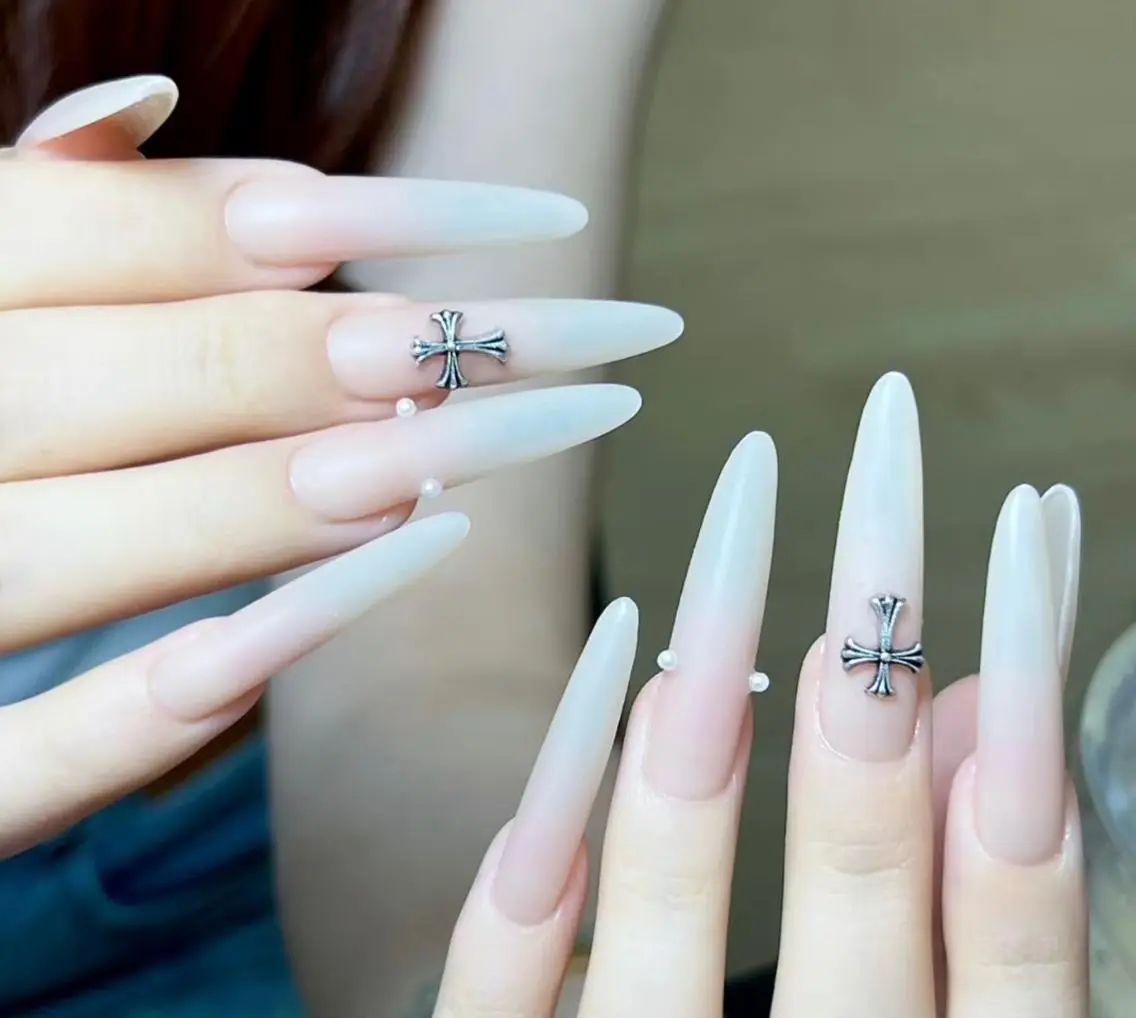 ネイル ハンドネイル ハンドケア 🍑 momo_nailのネイルデザイン