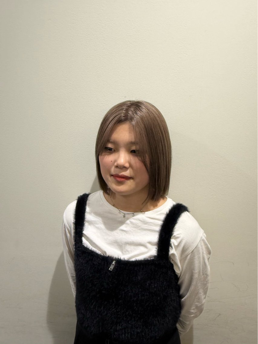カラー ベージュカラー ブラウンカラー ブラウンベージュ 透明感カラー ピンクカラー カットモデル無料 / 豊中 カナのヘアスタイル
