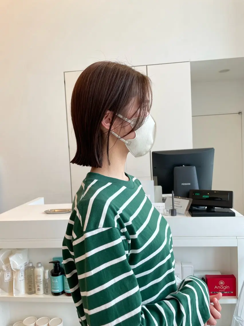 ショート カラー ボブ 浦野 未来のヘアスタイル