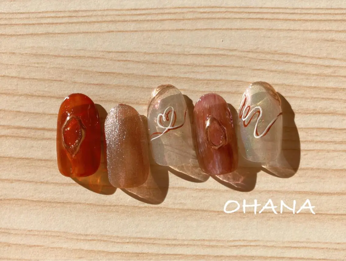 ネイル べっ甲ネイル フットネイル マグネットネイル ミラーネイル ニュアンスネイル nailroom OHANA🌴のネイルデザイン