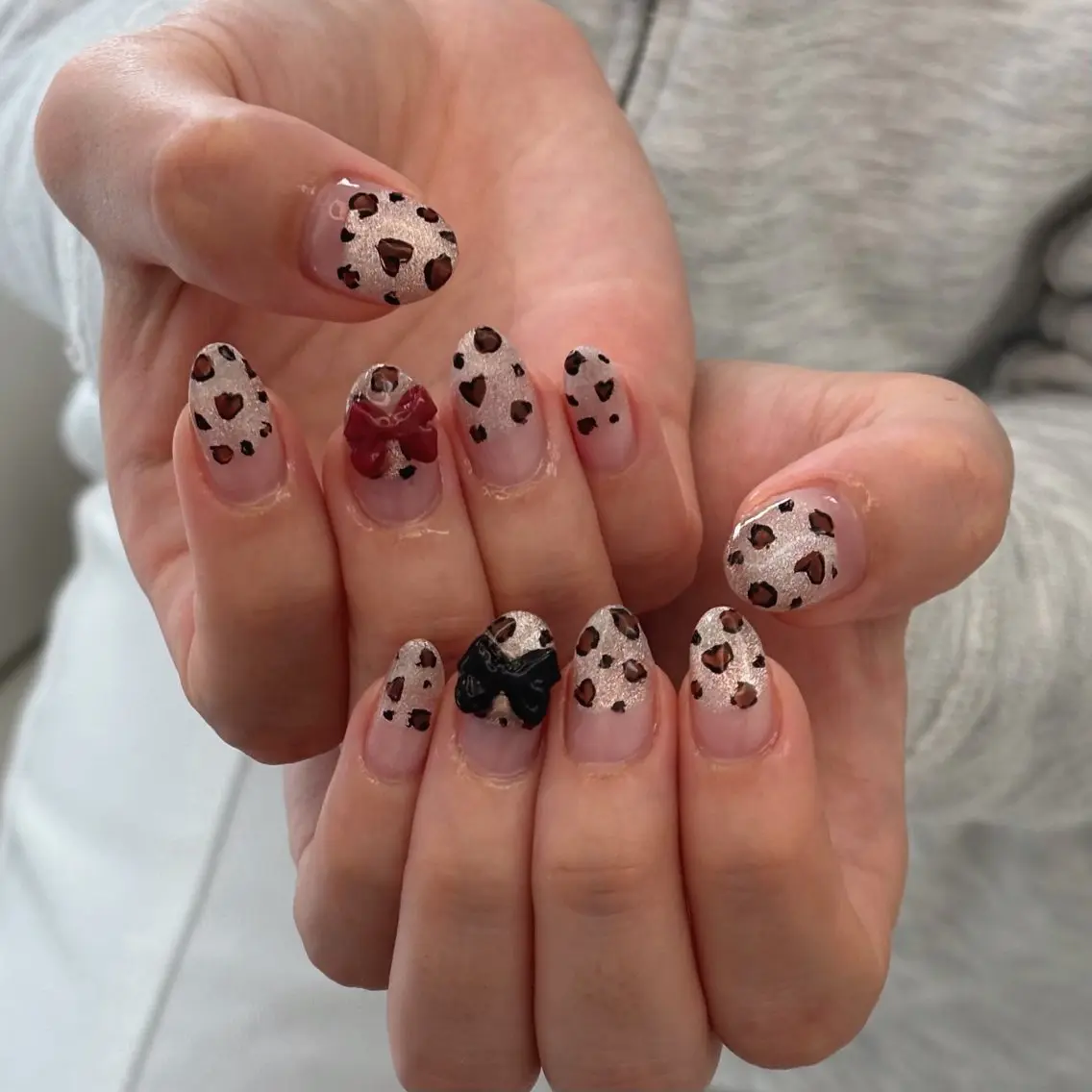 ネイル アニマル柄 ガーリー ハンドネイル nails 🎀meのネイルデザイン